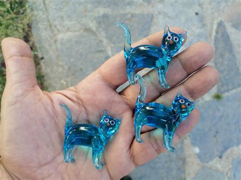 blown glass cat