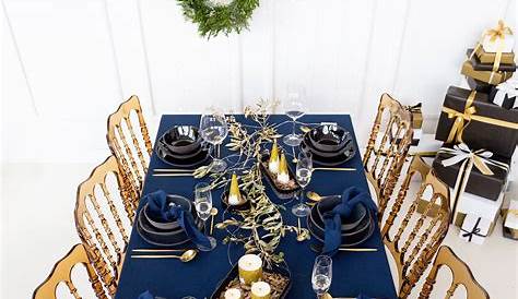 Blue And Gold Christmas Table Setting