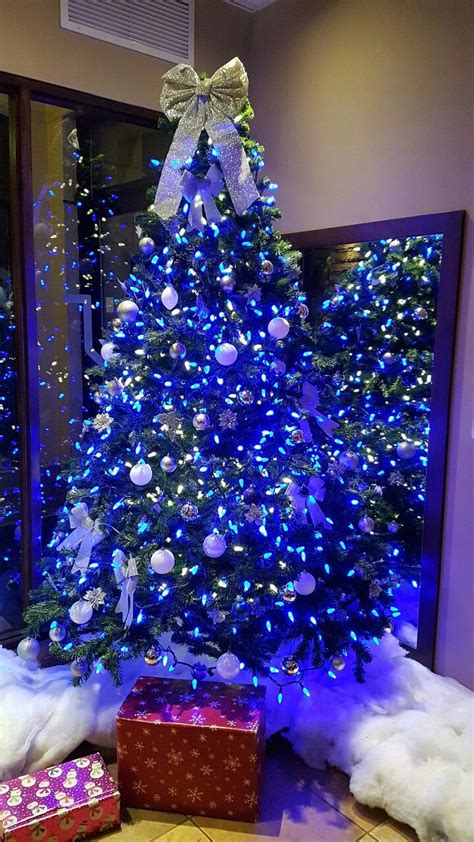 25 Awesome Blue Christmas Decorations Ideas Interior Vogue