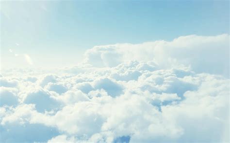 Blue Aesthetic Cloud Background
