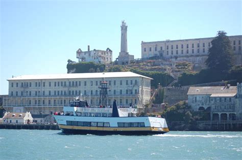 blue and gold alcatraz tour