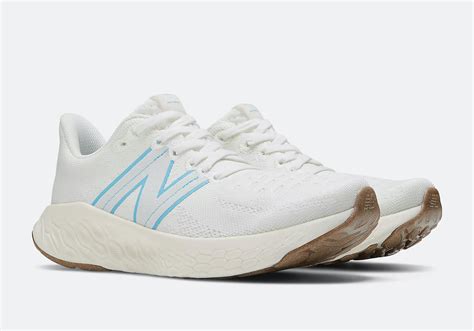 blue bottle coffee new balance