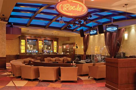 blue chip casino rocks lounge entertainment