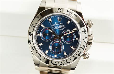 blue dial rolex daytona