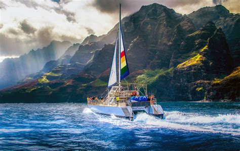 blue hawaiian kauai sunset dinner cruise