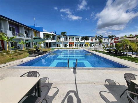 blue hotel and resort porac