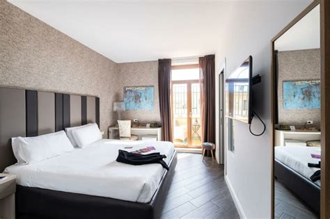 blue inn luxury suites