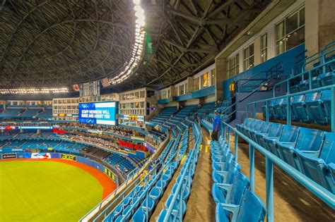 blue jays game and hotel packages