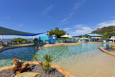 blue lagoon beach resort and caravan park
