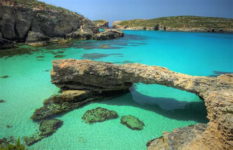 blue lagoon comino