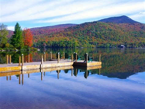 blue mountain lake lodging