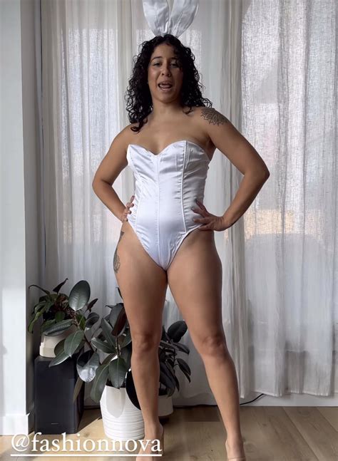 blue nude models chew