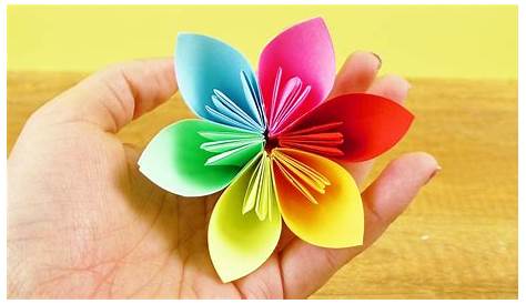 Pin auf Papierdeko - Blumen
