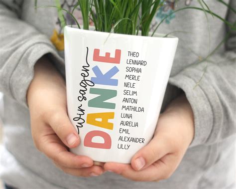 12 Abschiedsgeschenk Blumentöpfe für Kindergarten Erzieher MyFacepot