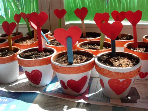 Anleitung bunte Blumentöpfe aus Terrakotta und Hobby VBS