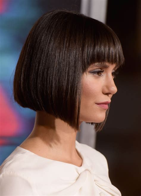 Sunrise Coigney Short Stacked Bob Haircut with Blunt Bangs Styles Weekly