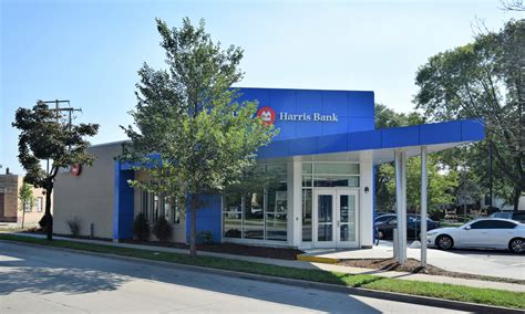 BMO Harris Bank's Commitment to Customers and Community in Las Vegas