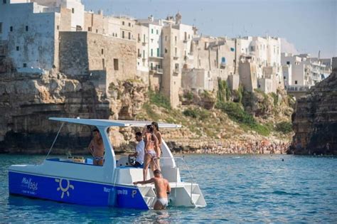 boat excursion polignano a mare