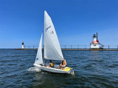 Boat Lessons Michigan
