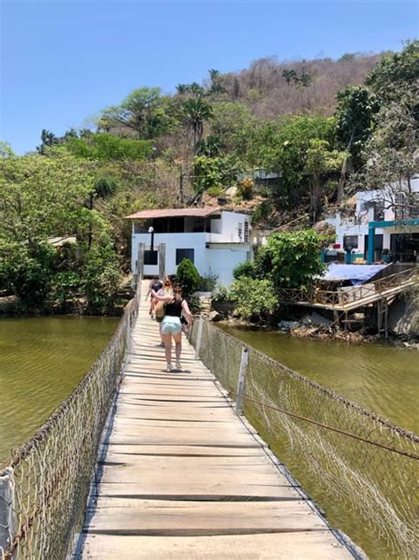 boat to Quimixto