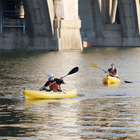 boating in dc at key bridge boathouse dc