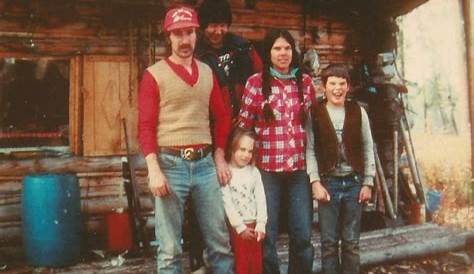 Bob Harte’s Family Photo Album | The Last Alaskans | Discovery