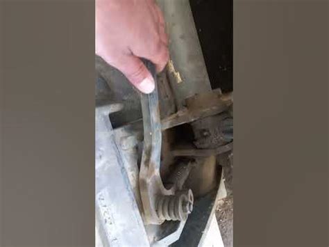 Bobcat Bucket Lock Light Blinking