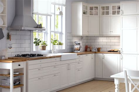 IKEA BODBYN Kitchen Ikea bodbyn kitchen, White modern kitchen, White