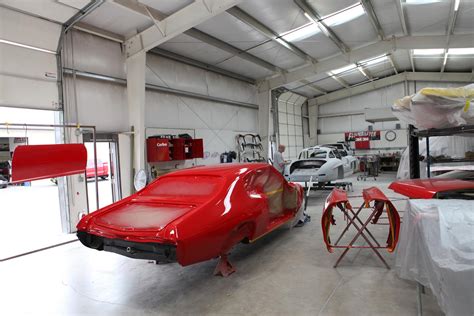 body shop that works on classic cars