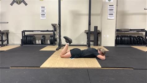 Bodyweight Hamstring Curl