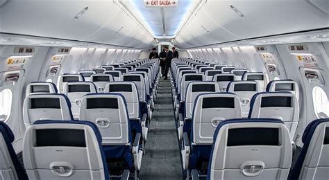 boeing 737 max cabin