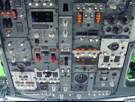 boeing 737 max overhead panel