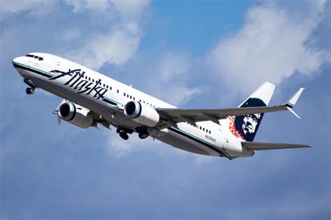 boeing 737-800 winglets alaska