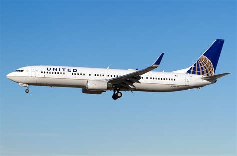 boeing 737-900 united airlines