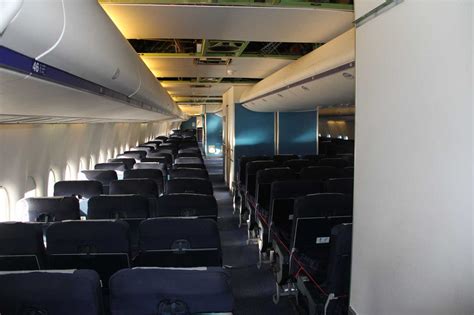 boeing 747-200 inside