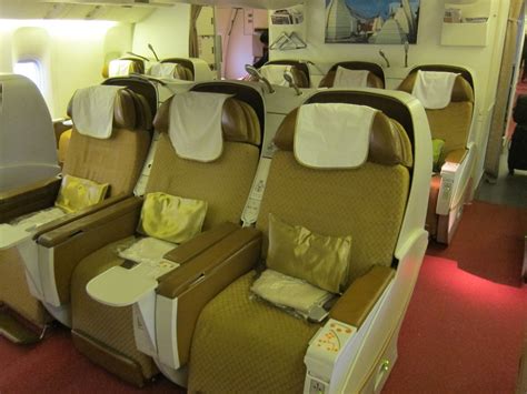 boeing 777-200lr air india business class