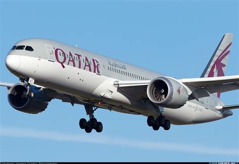 boeing 787 dreamliner qatar airways