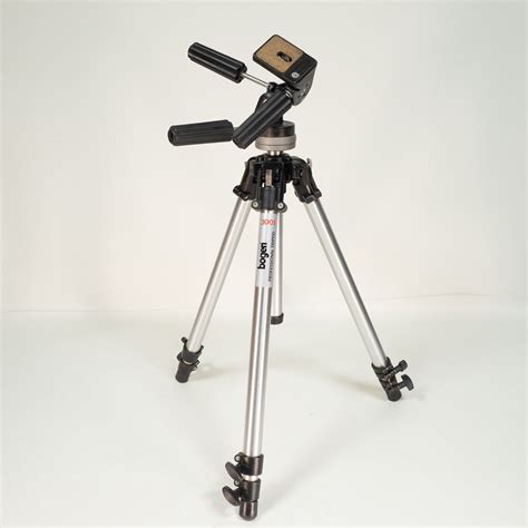 Bogen Professional Tripod 3001