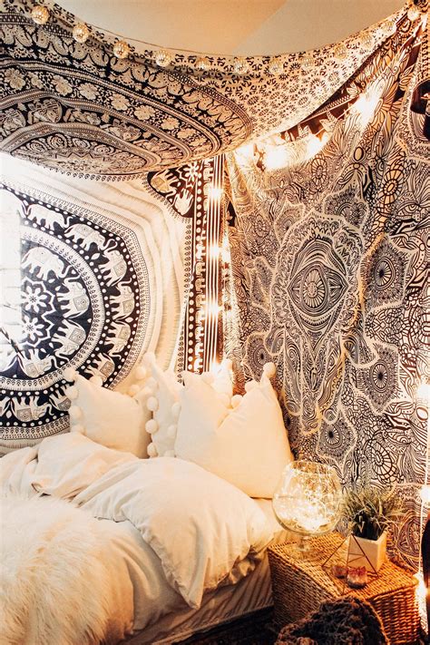 bohemian style bedroom