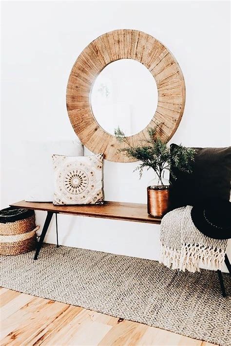 Entryway decor. Neutral and eclectic style aesthetichomedecor in 2020