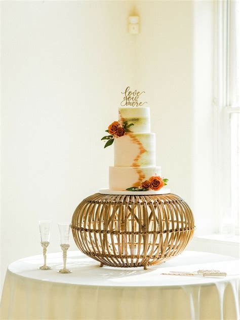 Boho Fall Wedding Cake