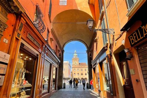 bologna italy things to see