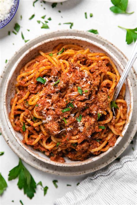 The best bolognese sauce easy & flavorful bolognese recipe Pasta