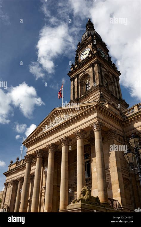 bolton town hall opened