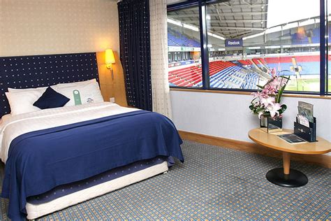 bolton wanderers fc hotel