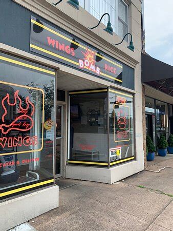 Bomb Wings Hamden Ct