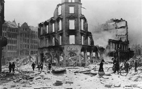 bombardement de hambourg en 1943