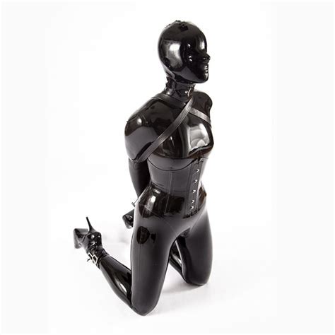 Leexlinaa’s Infamous Scene—What Really Happened Behind the Curtain?