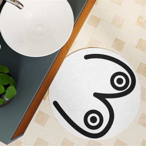Famous Boob Bathroom Mat 2023