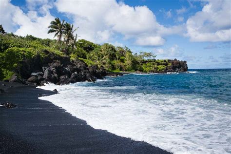 book black sand beach maui